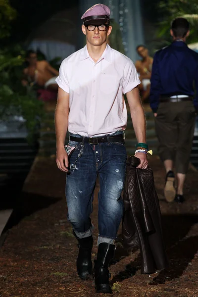 Look 6